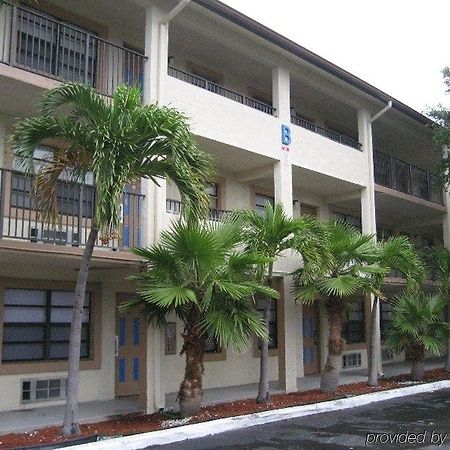 Homing Inn - Boynton Beach Bagian luar foto